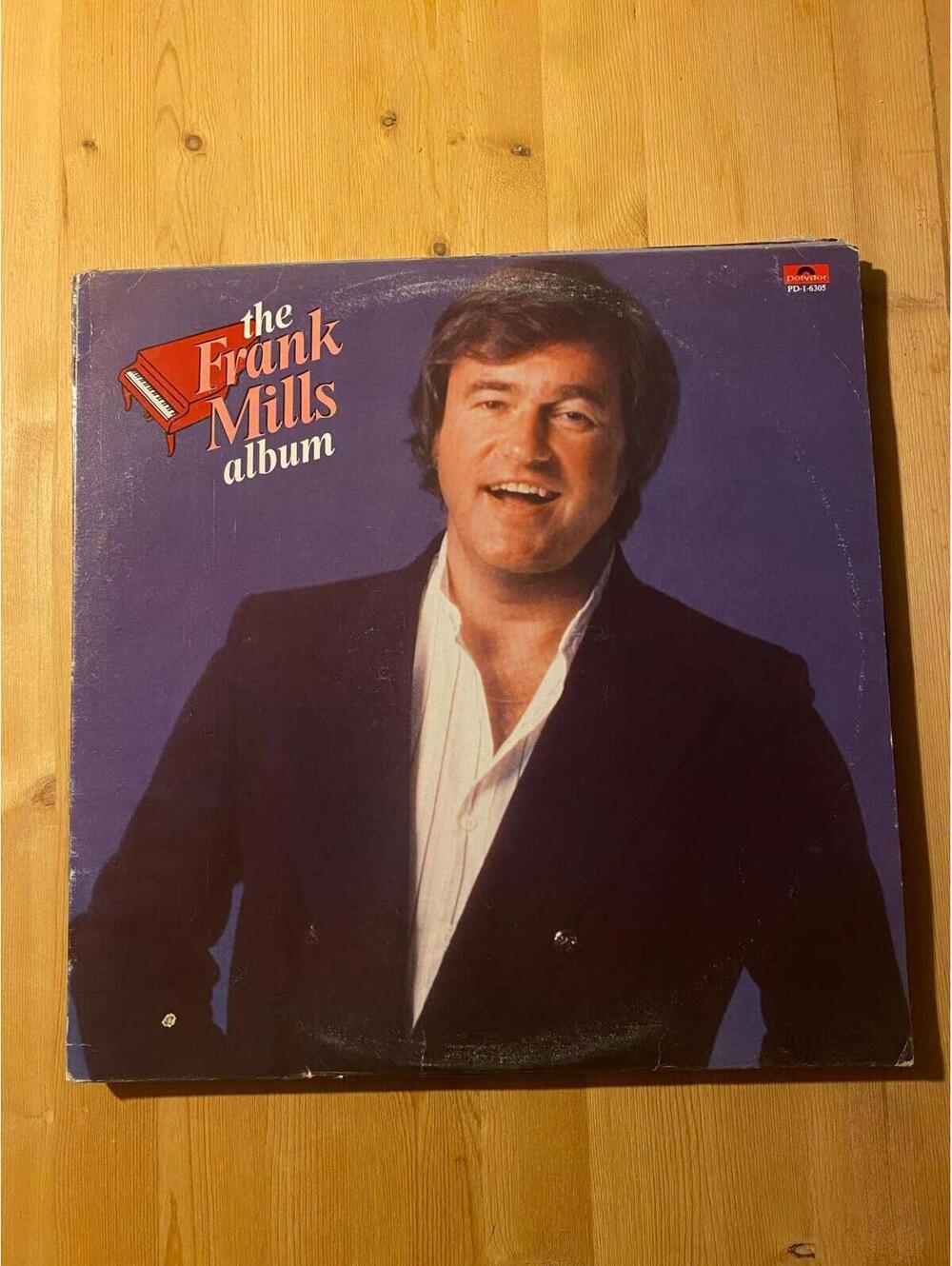 Frank Mills – The Frank Mills Album Vintage 33rpm VG+ AB29